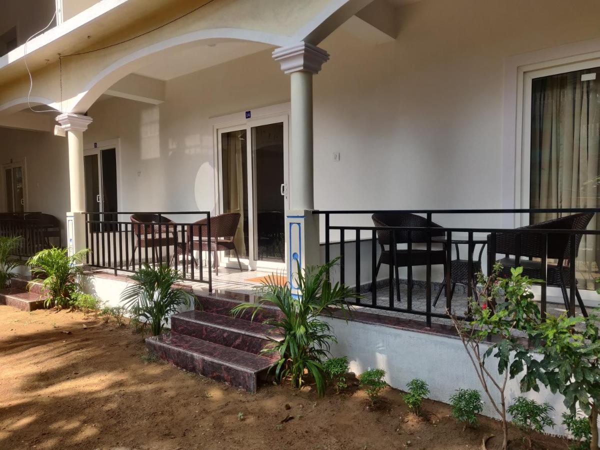 Morjim Sunset Hotel Ngoại thất bức ảnh